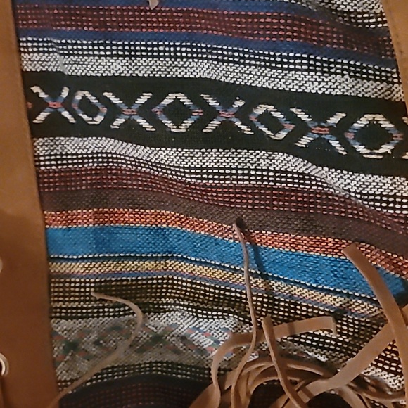 Tribal hippie, purse with cute fringe! 😍(check out the video! - Picture 11 of 13